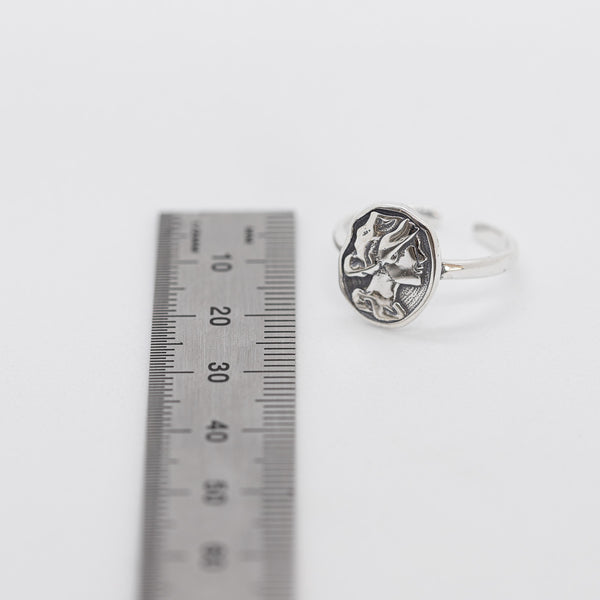 The Portrait - Ring