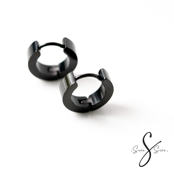Lucid - Huggie earring