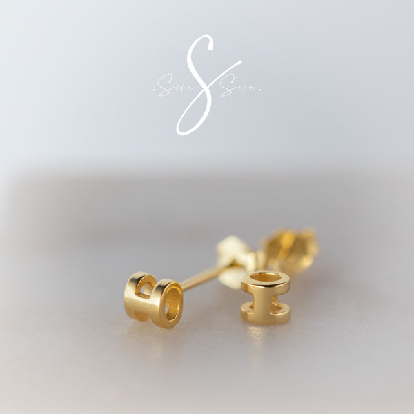 Holey Moley - Stud Earring