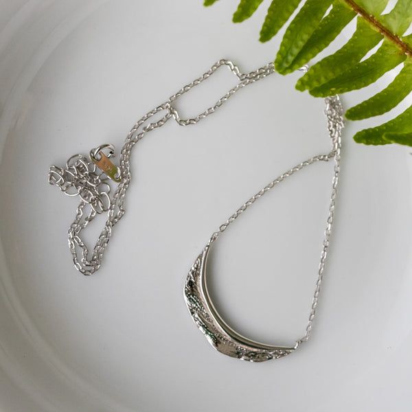 Tidal Moon - necklace