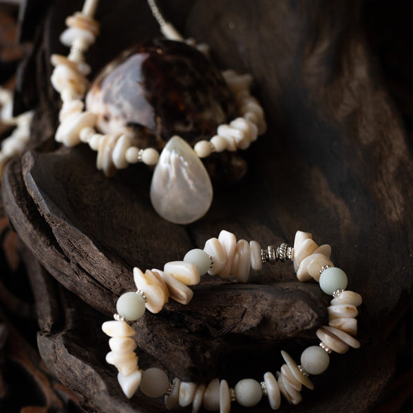 Sand Drop - Shell Bracelet and Necklace Set