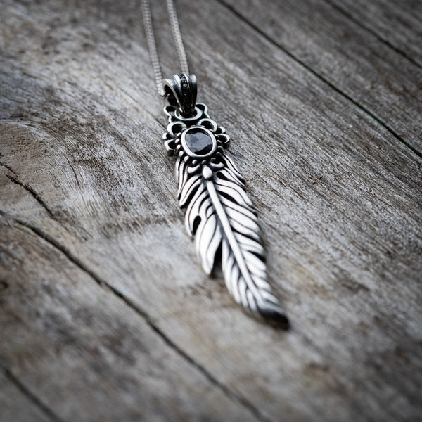 Wise - Feather Necklace