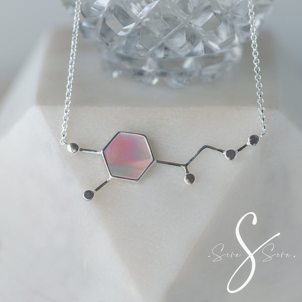 Sera-tonin - Necklace