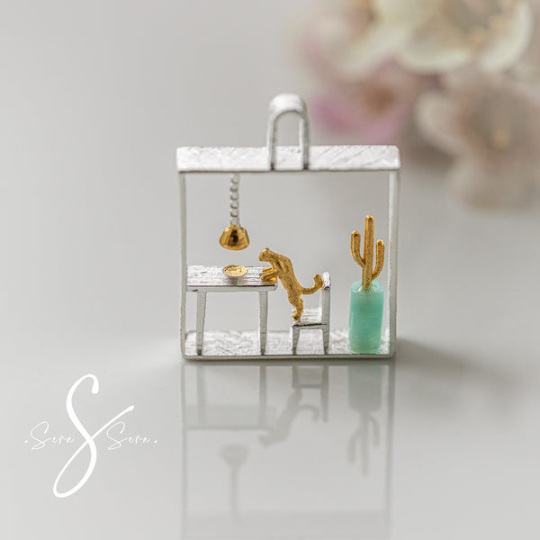 Old Cat and Cactus - Pendant