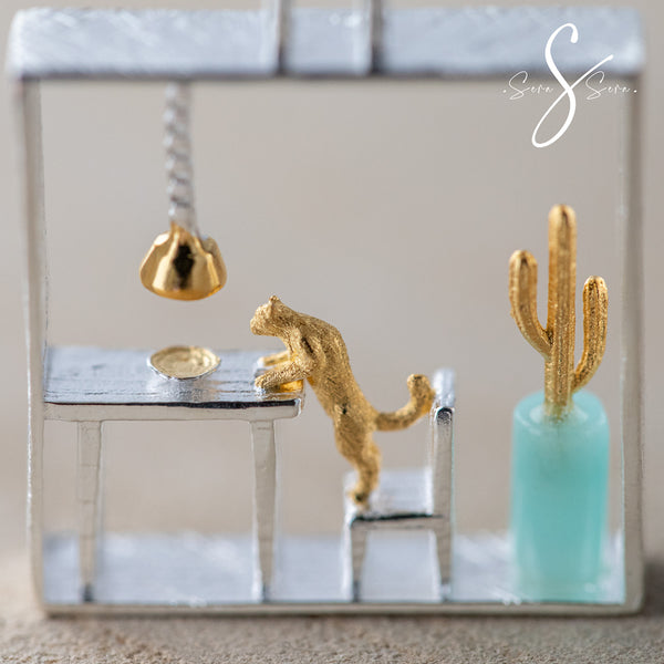 Old Cat and Cactus - Pendant